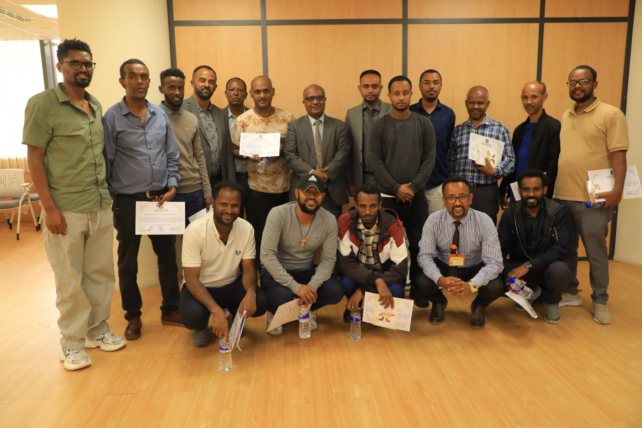 ተቋሙ ለተለያዩ ተቋማት የአቅም ግንባታ ስልጠናዎችን እየሰጠ ይገኛል